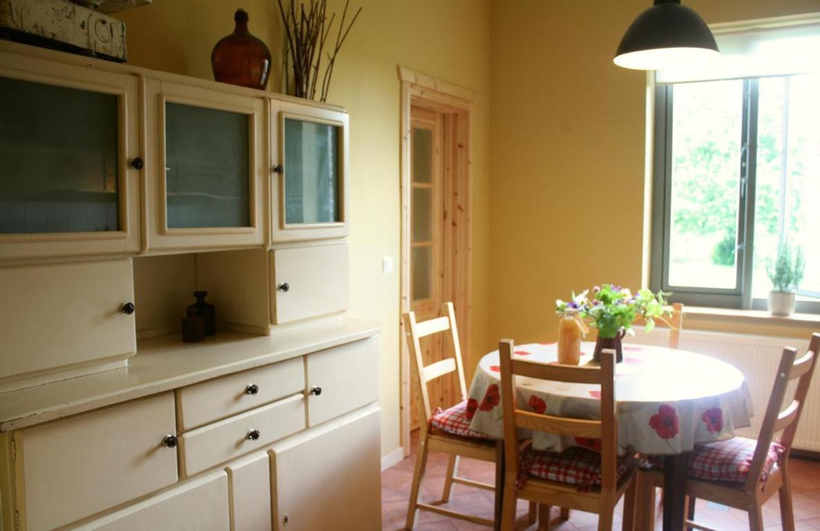Forsthof Niendorf Apartamento Teterow Quarto foto