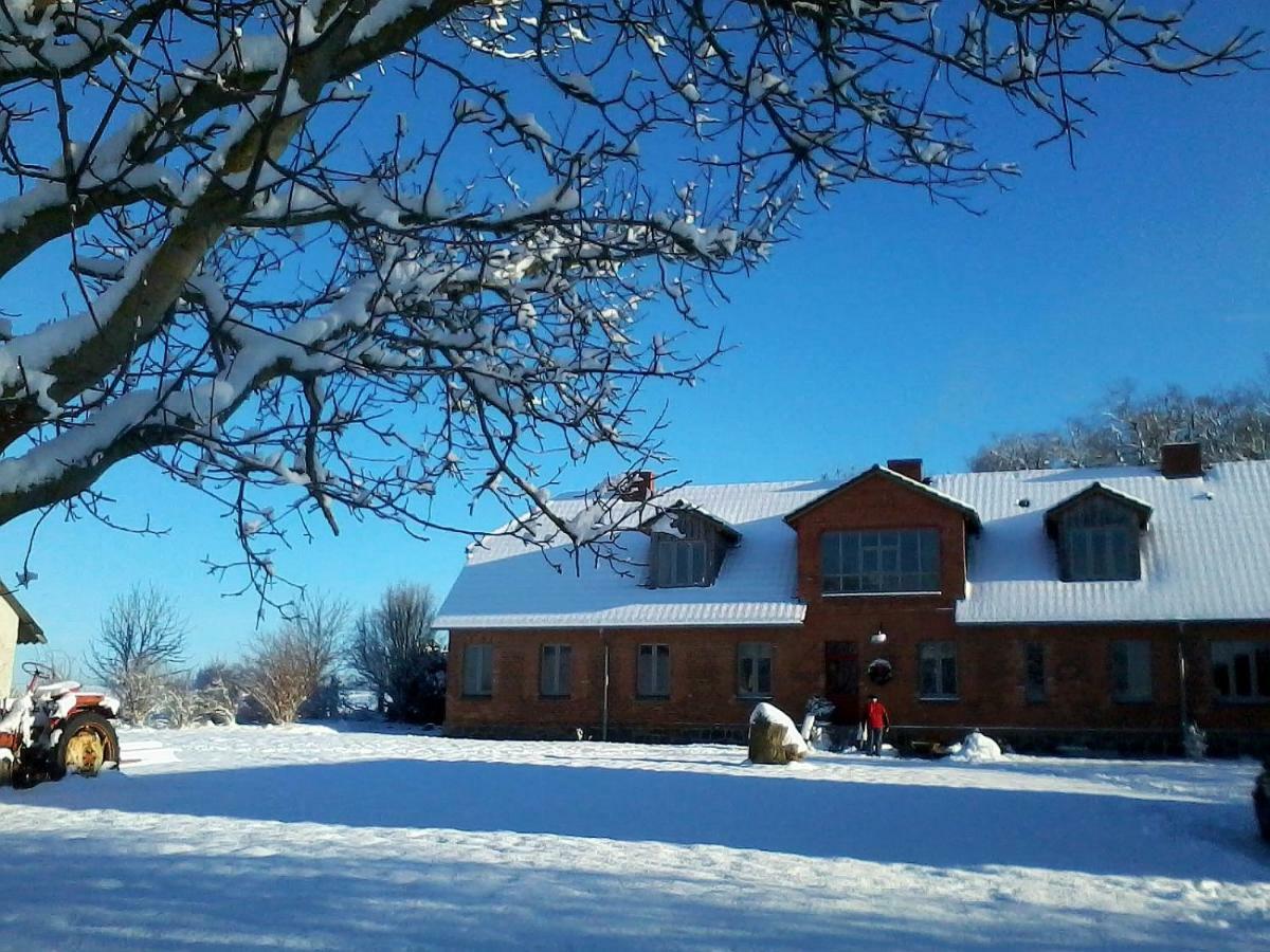 Forsthof Niendorf Apartamento Teterow Exterior foto